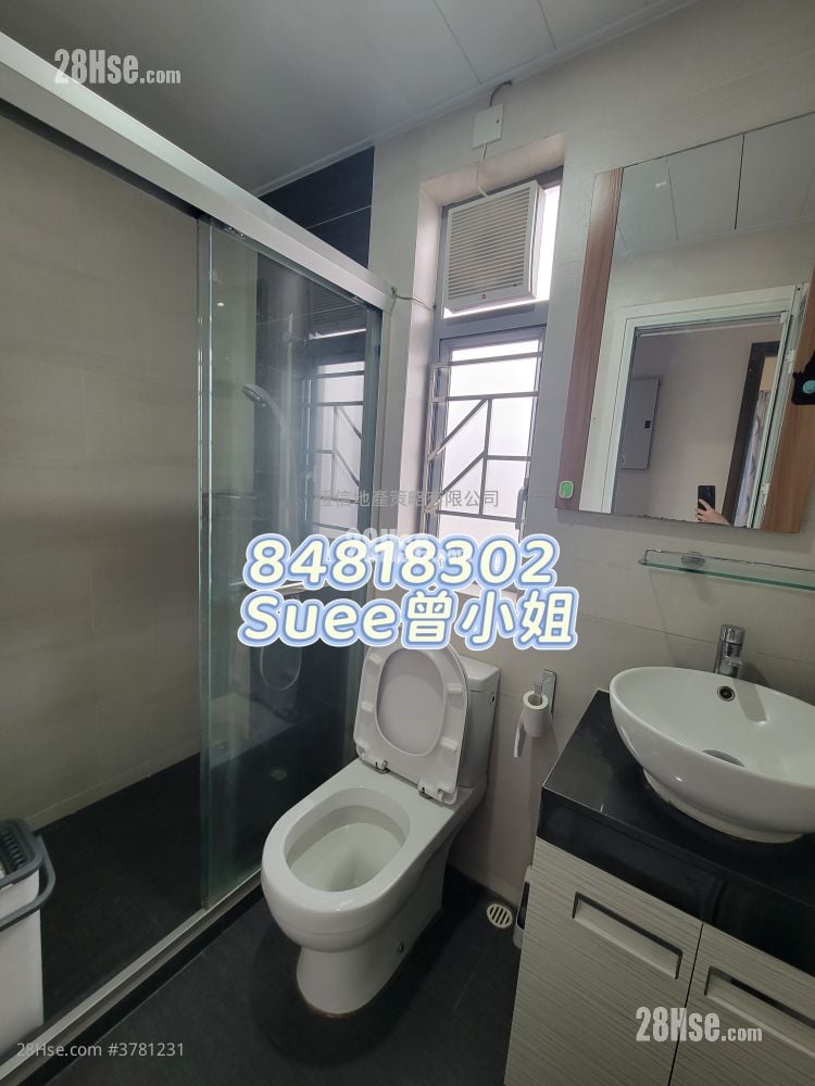 村屋 租盘 3 房 , 2 浴室 630 平方尺