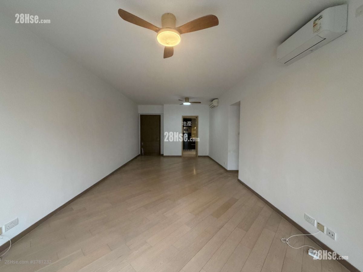 The Visionary Rental 4 Bedrooms , 3 Bathrooms 1,377 ft²