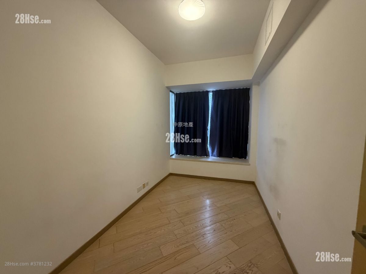 The Visionary Rental 4 Bedrooms , 3 Bathrooms 1,377 ft²