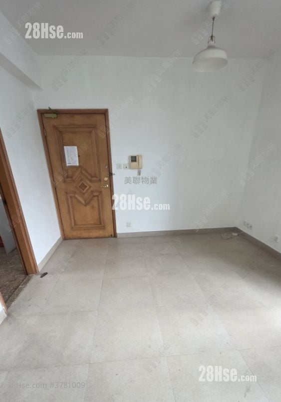 Botania Villa Sell 2 Bedrooms 509 ft²