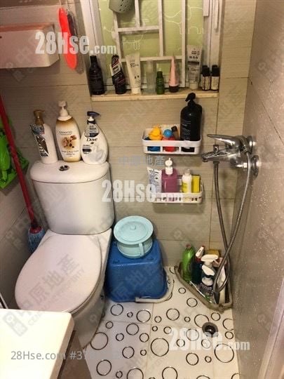 Tin Lai Court Sell Studio 213 ft²