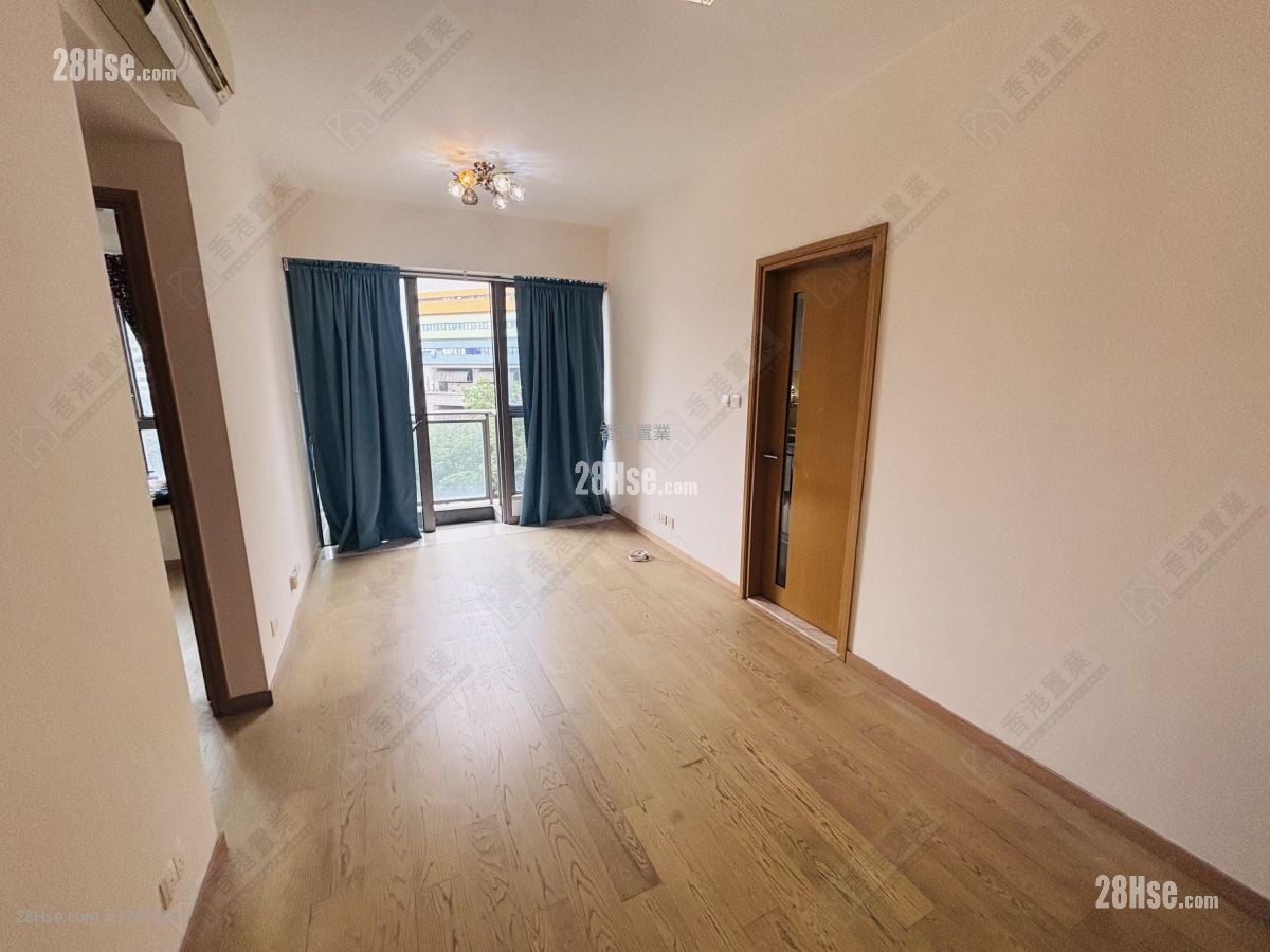 Grand Austin Sell 2 Bedrooms , 2 Bathrooms 580 ft²