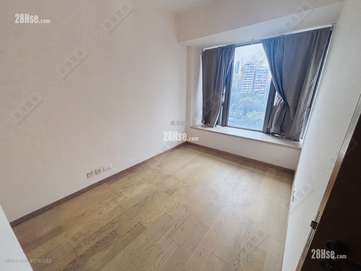 Grand Austin Sell 2 Bedrooms , 2 Bathrooms 580 ft²