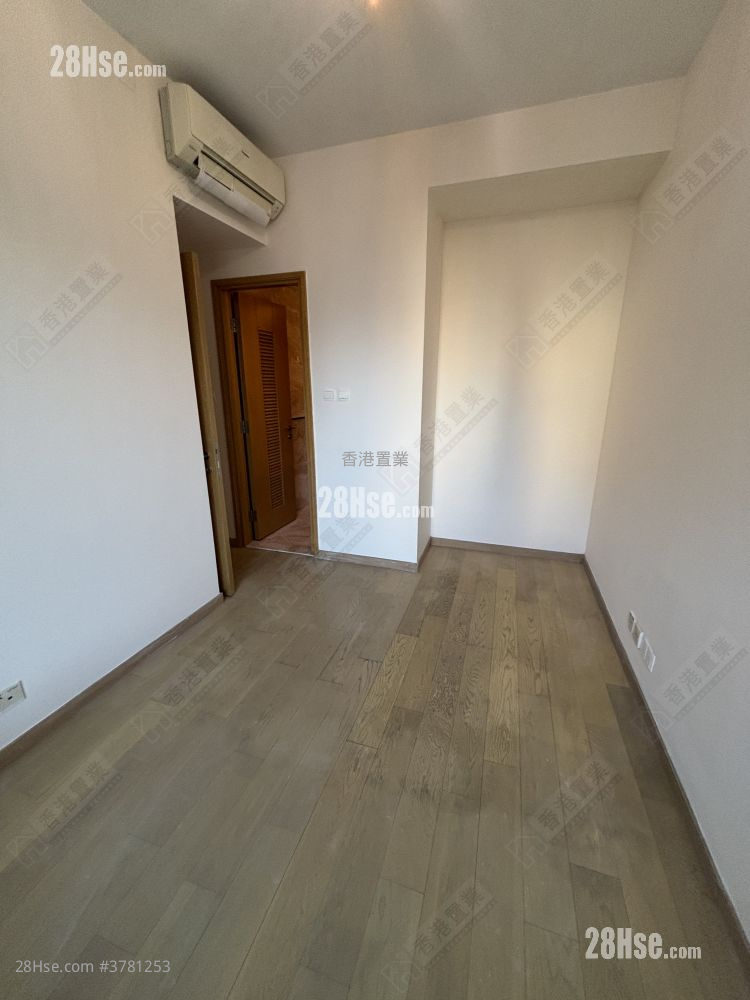 Grand Austin Sell 2 Bedrooms , 2 Bathrooms 580 ft²