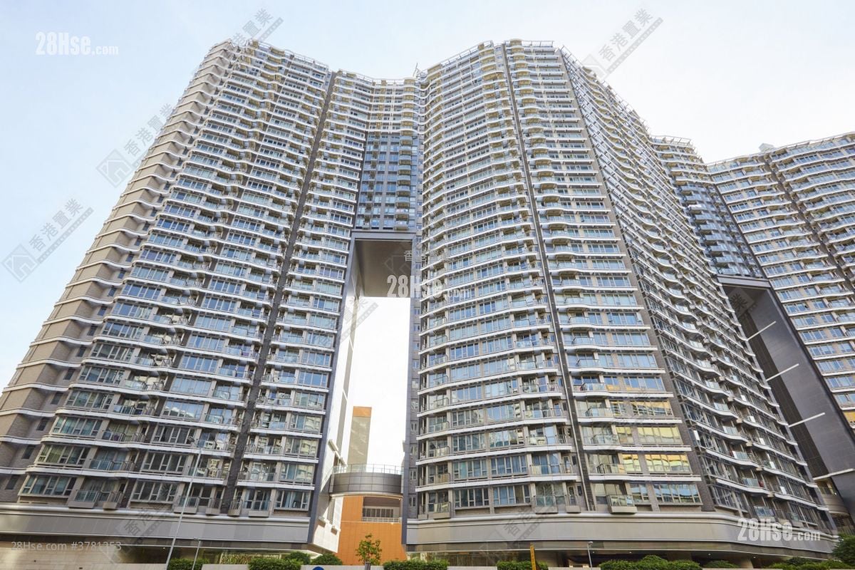 Grand Austin Sell 2 Bedrooms , 2 Bathrooms 580 ft²