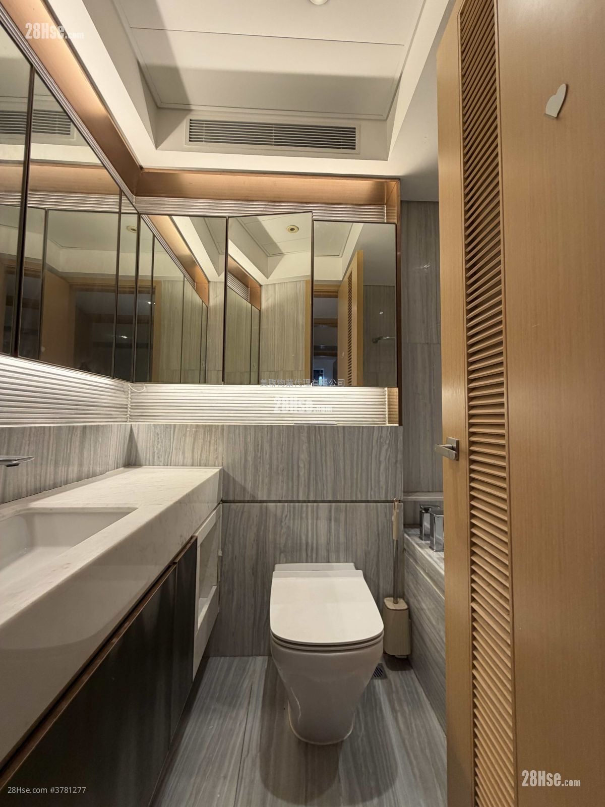 升荟 租盘 1,975 平方尺