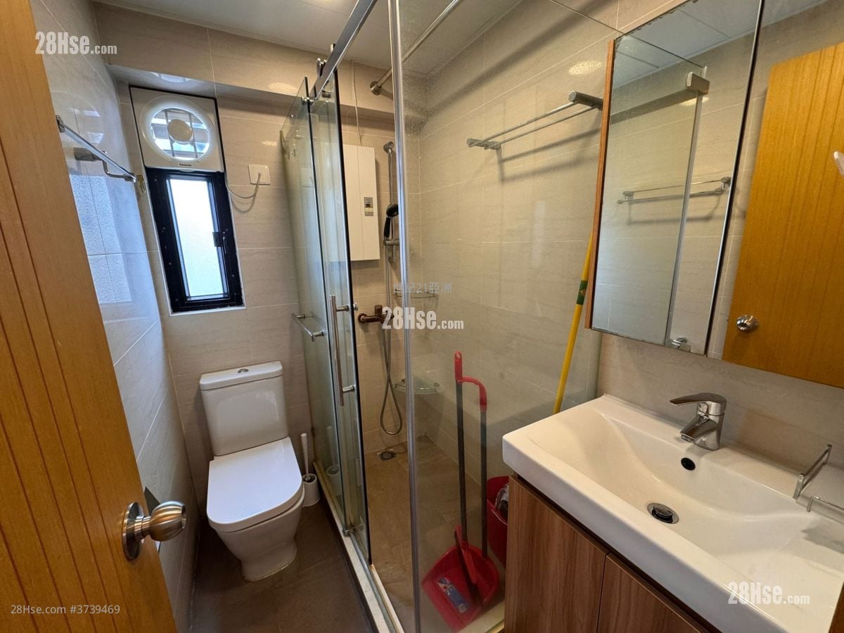 益丰花园 售盘 2 房 , 1 浴室 405 平方尺