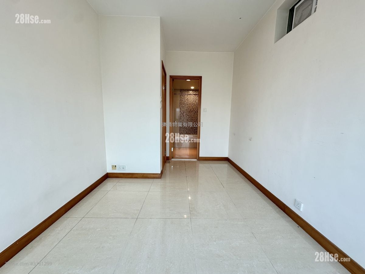 Coastal Skyline Rental 3 Bedrooms , 2 Bathrooms 883 ft²