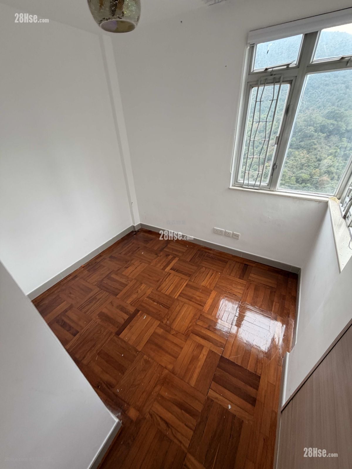 Nan Fung Sun Chuen Rental 2 Bedrooms , 1 Bathroom 391 ft²