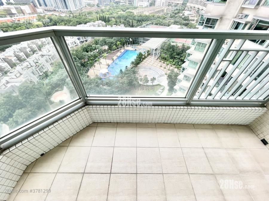 Coastal Skyline Rental 3 Bedrooms , 2 Bathrooms 883 ft²