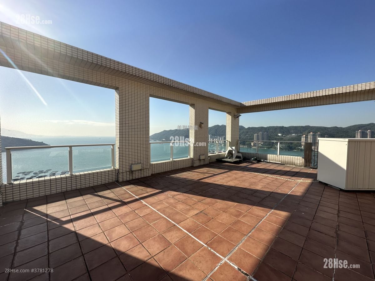 Park Island Sell 3 Bedrooms , 3 Bathrooms 1,070 ft²