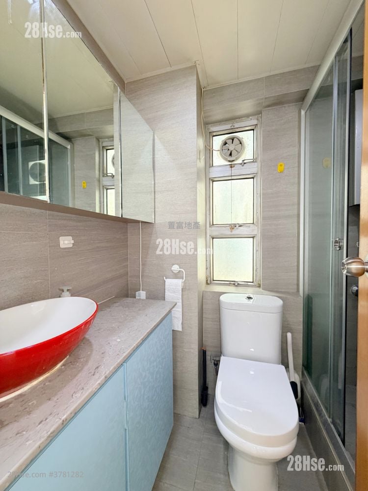 新葵芳花园 租盘 2 房 , 1 浴室 415 平方尺