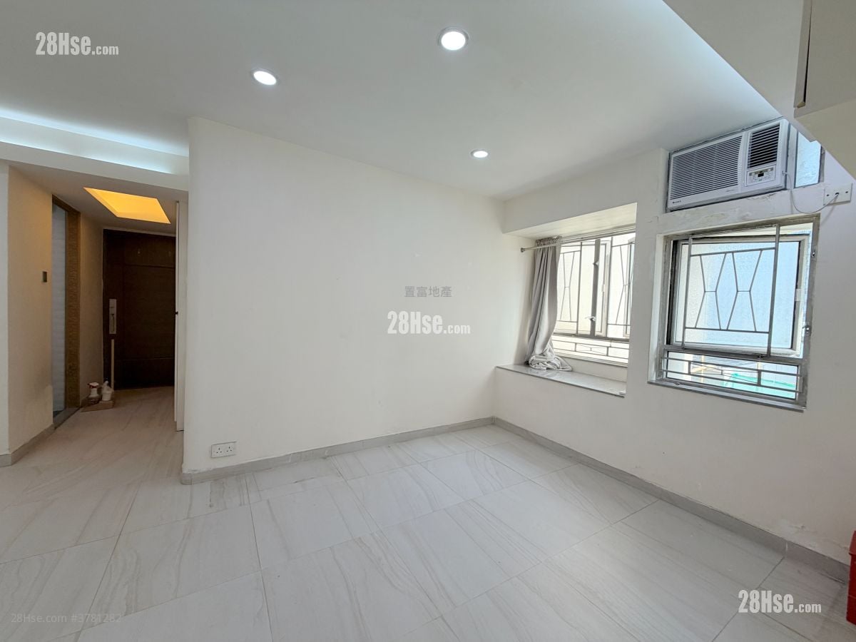 新葵芳花园 租盘 2 房 , 1 浴室 415 平方尺