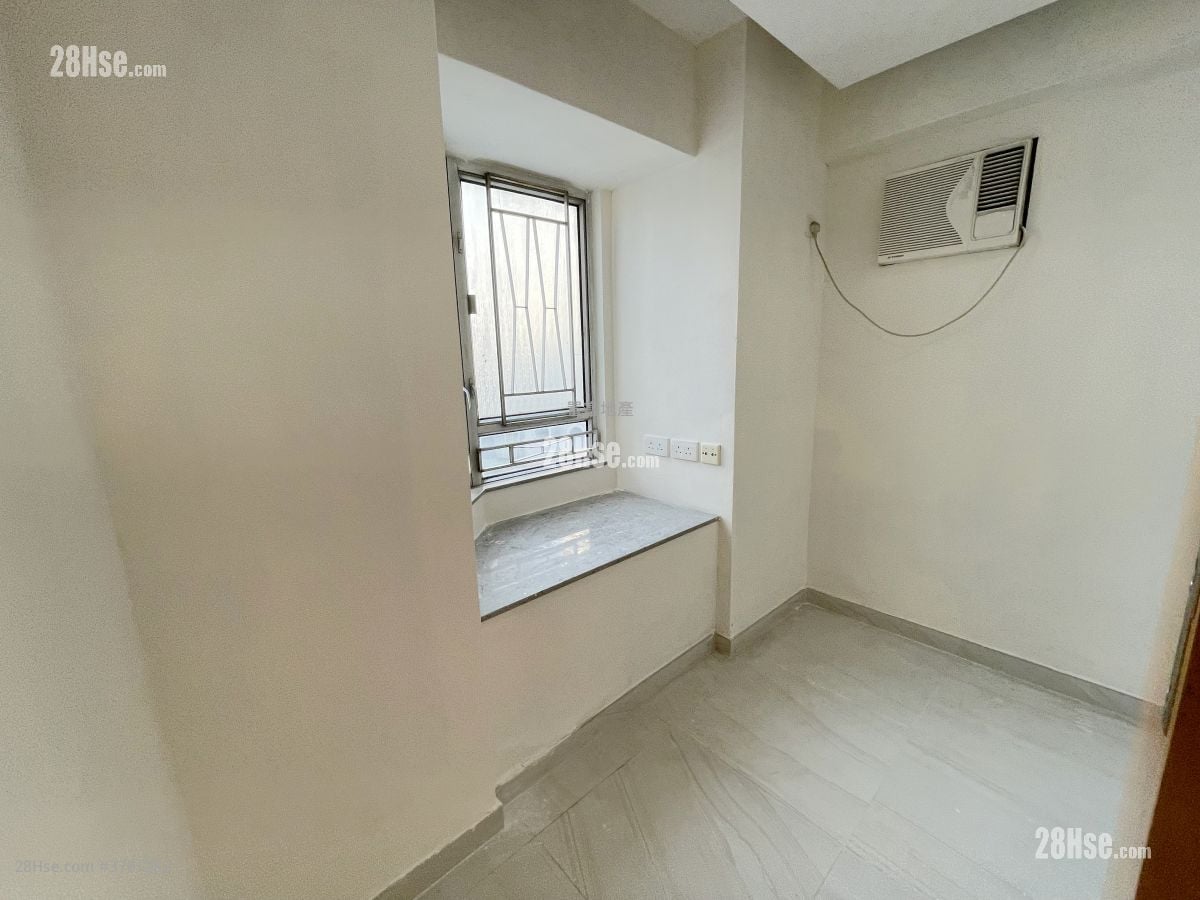 新葵芳花园 租盘 2 房 , 1 浴室 415 平方尺