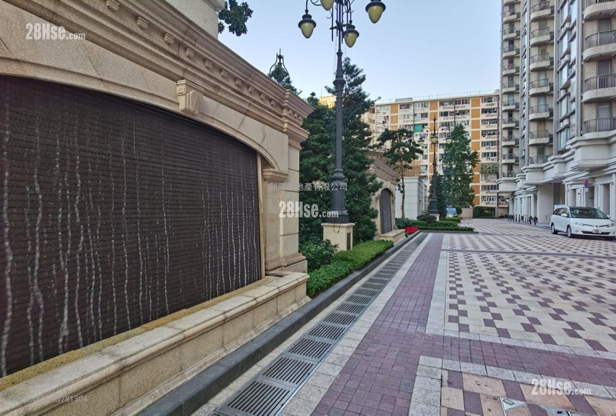 The Zumurud Sell 4 Bedrooms , 3 Bathrooms 1,577 ft²