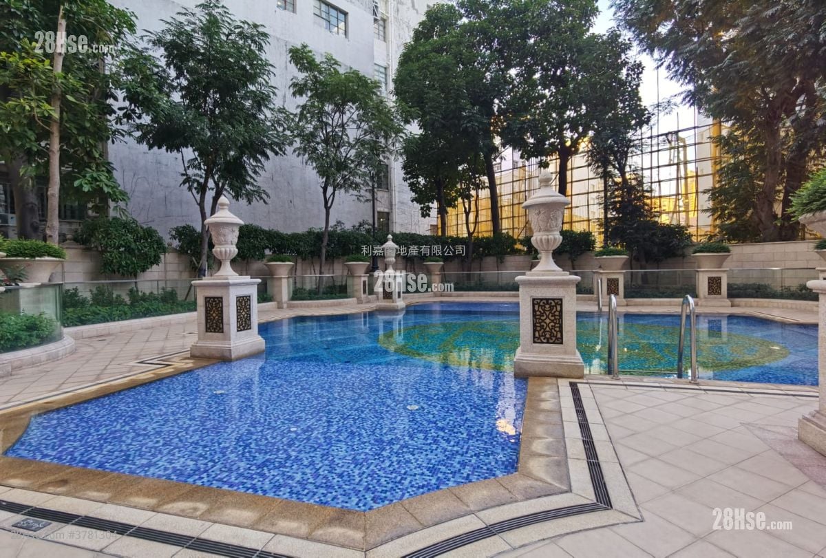 The Zumurud Sell 4 Bedrooms , 3 Bathrooms 1,577 ft²