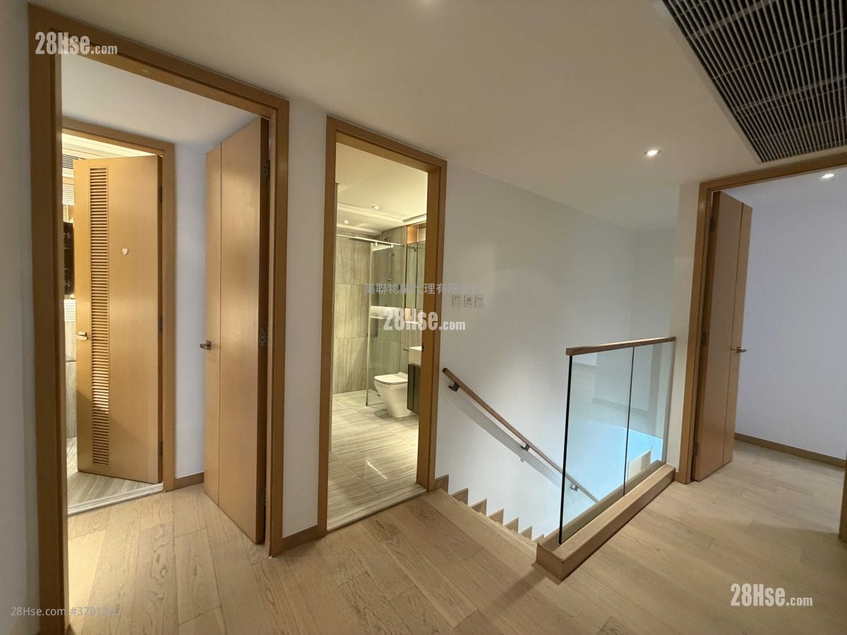 The Visionary Sell 4 Bedrooms 1,975 ft²