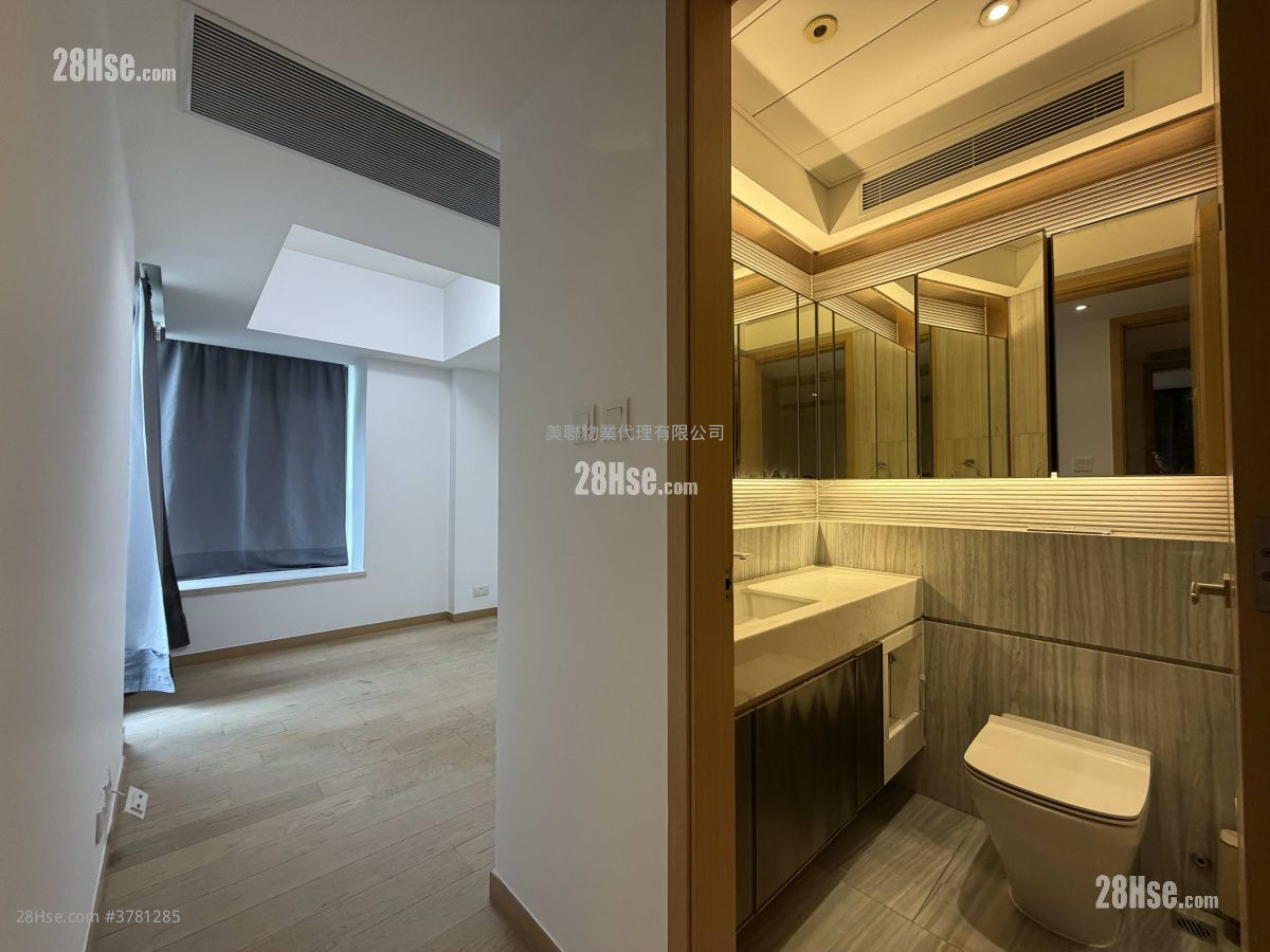 The Visionary Sell 4 Bedrooms 1,975 ft²