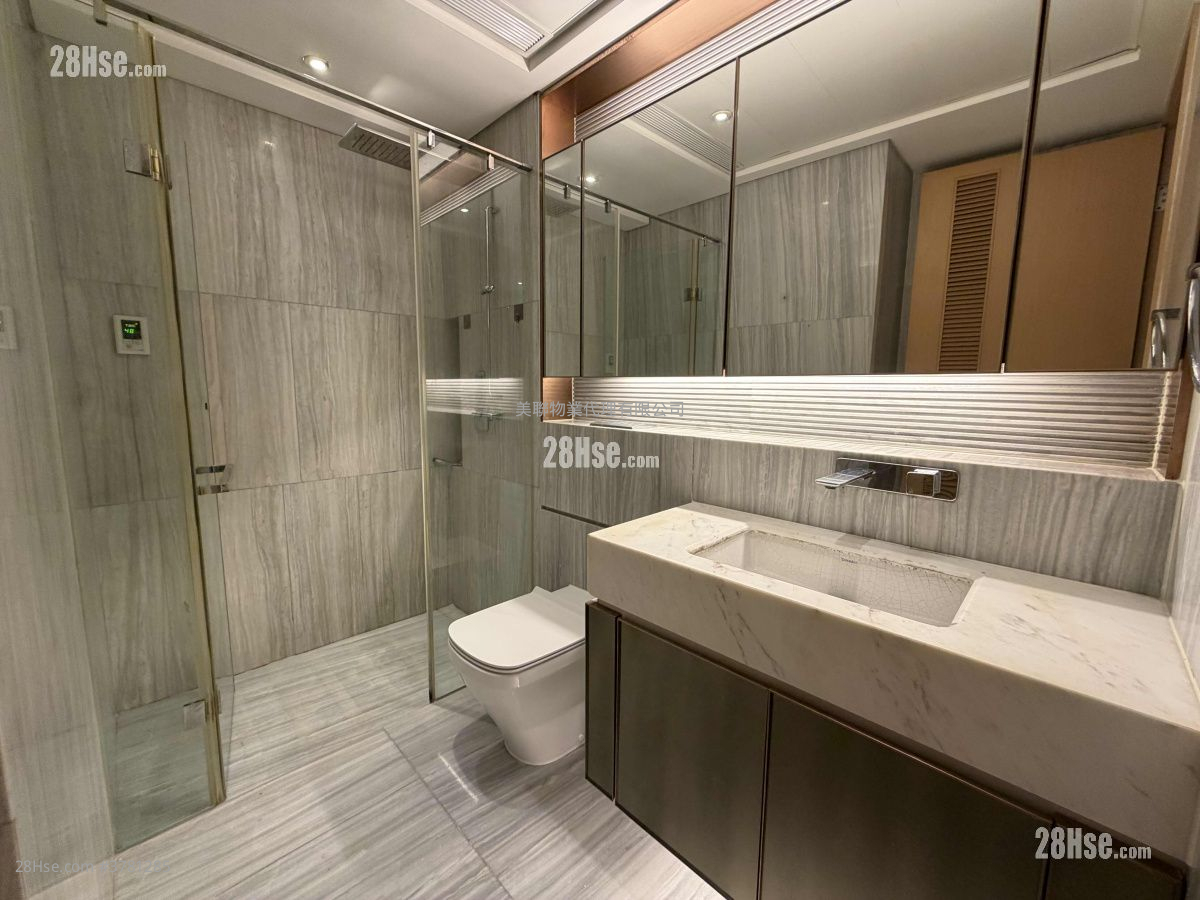 The Visionary Sell 4 Bedrooms 1,975 ft²