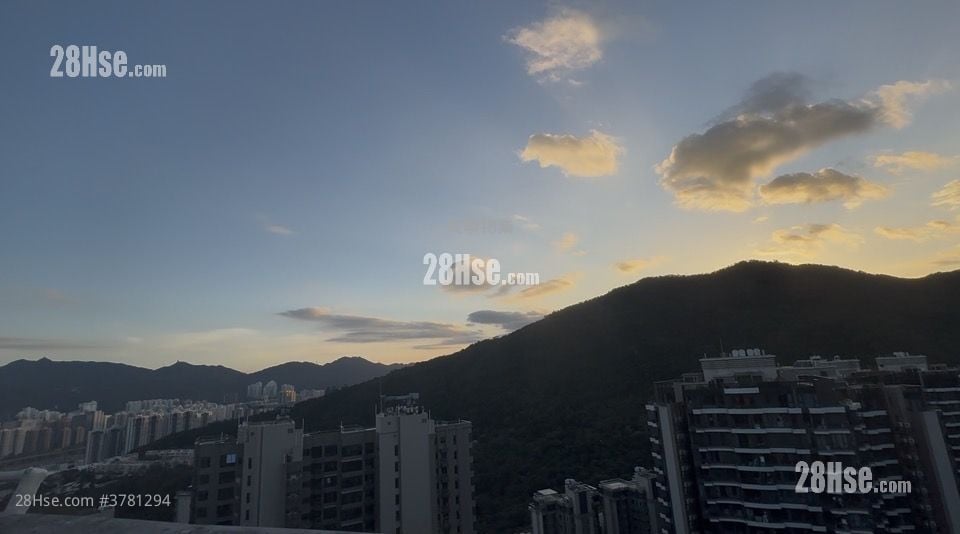 Kau To Highland Sell 3 Bedrooms , 4 Bathrooms 2,702 ft²