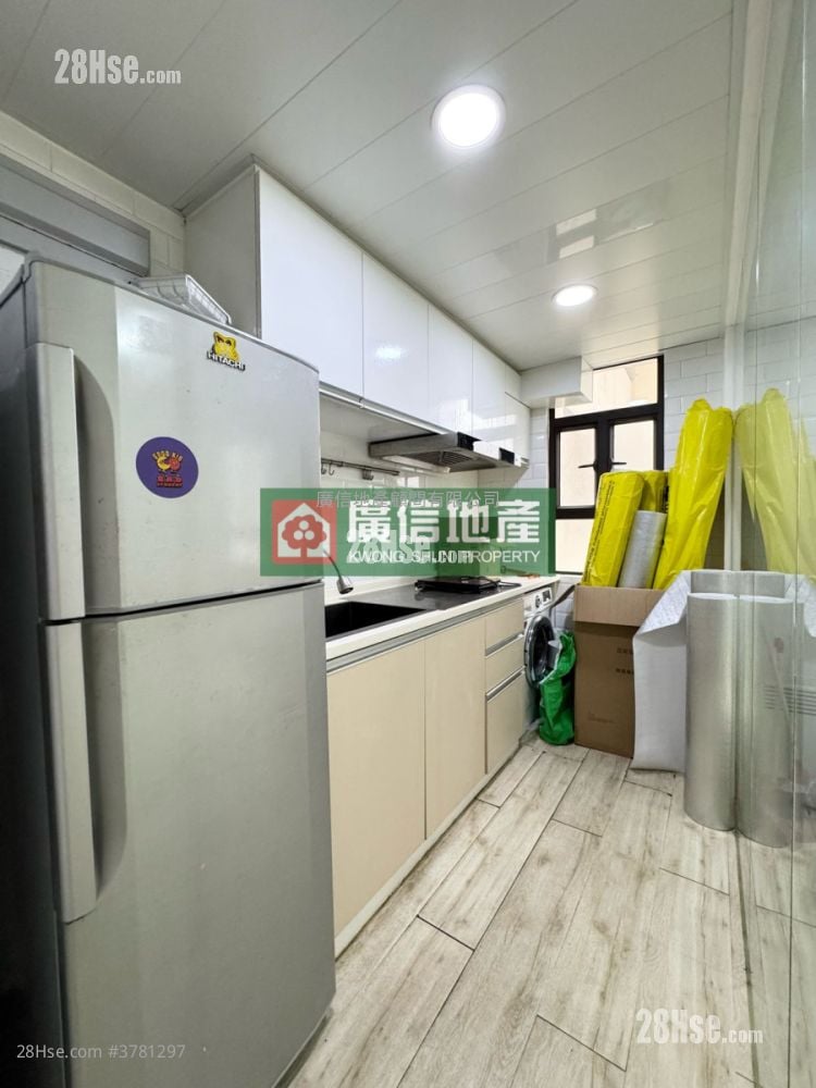 Kam Tong Building Rental 3 Bedrooms , 2 Bathrooms 515 ft²
