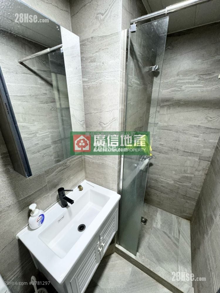 Kam Tong Building Rental 3 Bedrooms , 2 Bathrooms 515 ft²