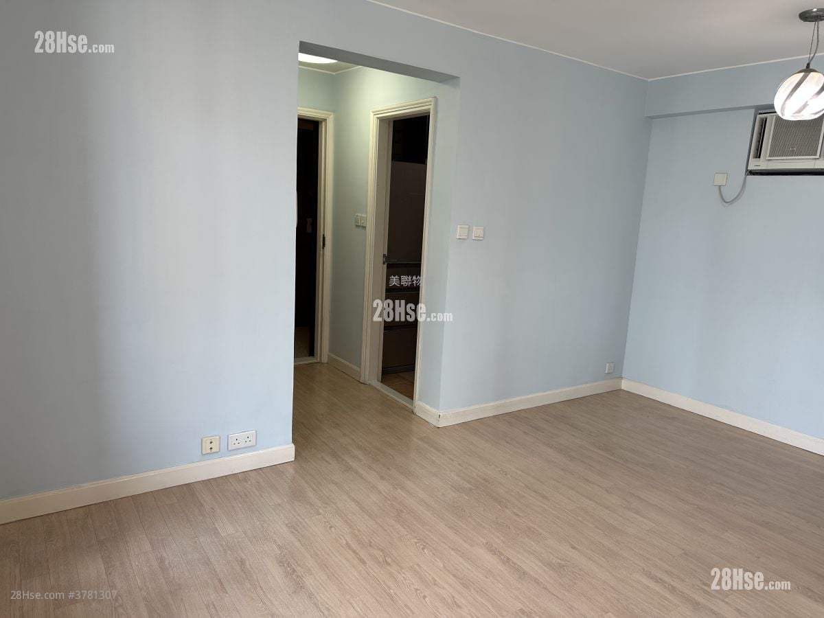 Sun Yuen Long Centre Rental 2 Bedrooms , 1 Bathroom 466 ft²