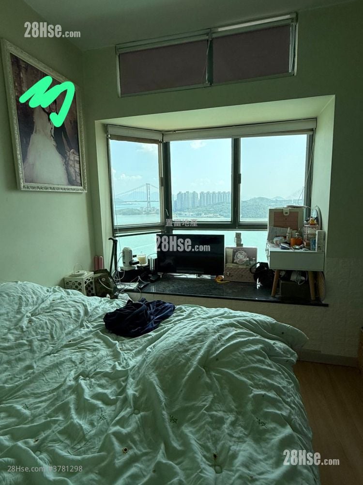 Sea Crest Villa Sell 3 Bedrooms , 2 Bathrooms 632 ft²