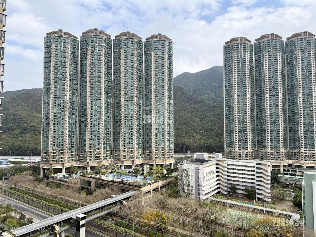 Century Link Rental 3 Bedrooms , 2 Bathrooms 645 ft²