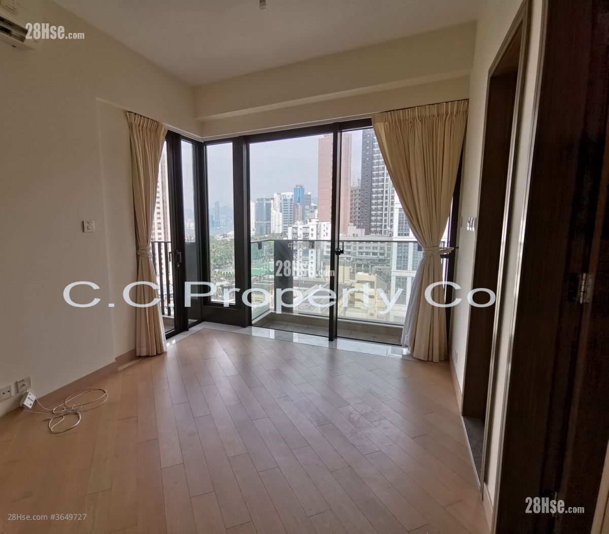 曦峦 租盘 1 房 , 1 浴室 427 平方尺