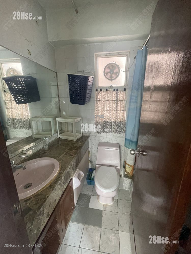 Venice Gardens Rental 2 Bedrooms , 1 Bathroom 428 ft²