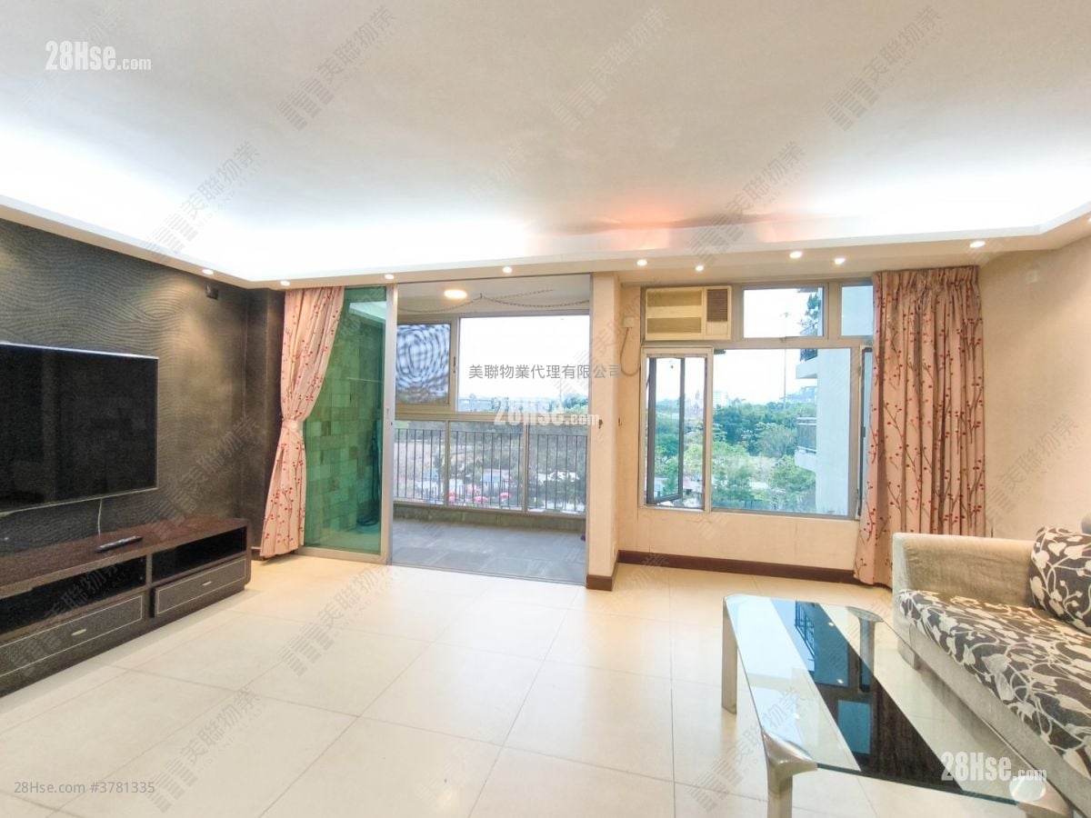 美孚新邨 售盘 4 房 , 2 浴室 1,327 平方尺