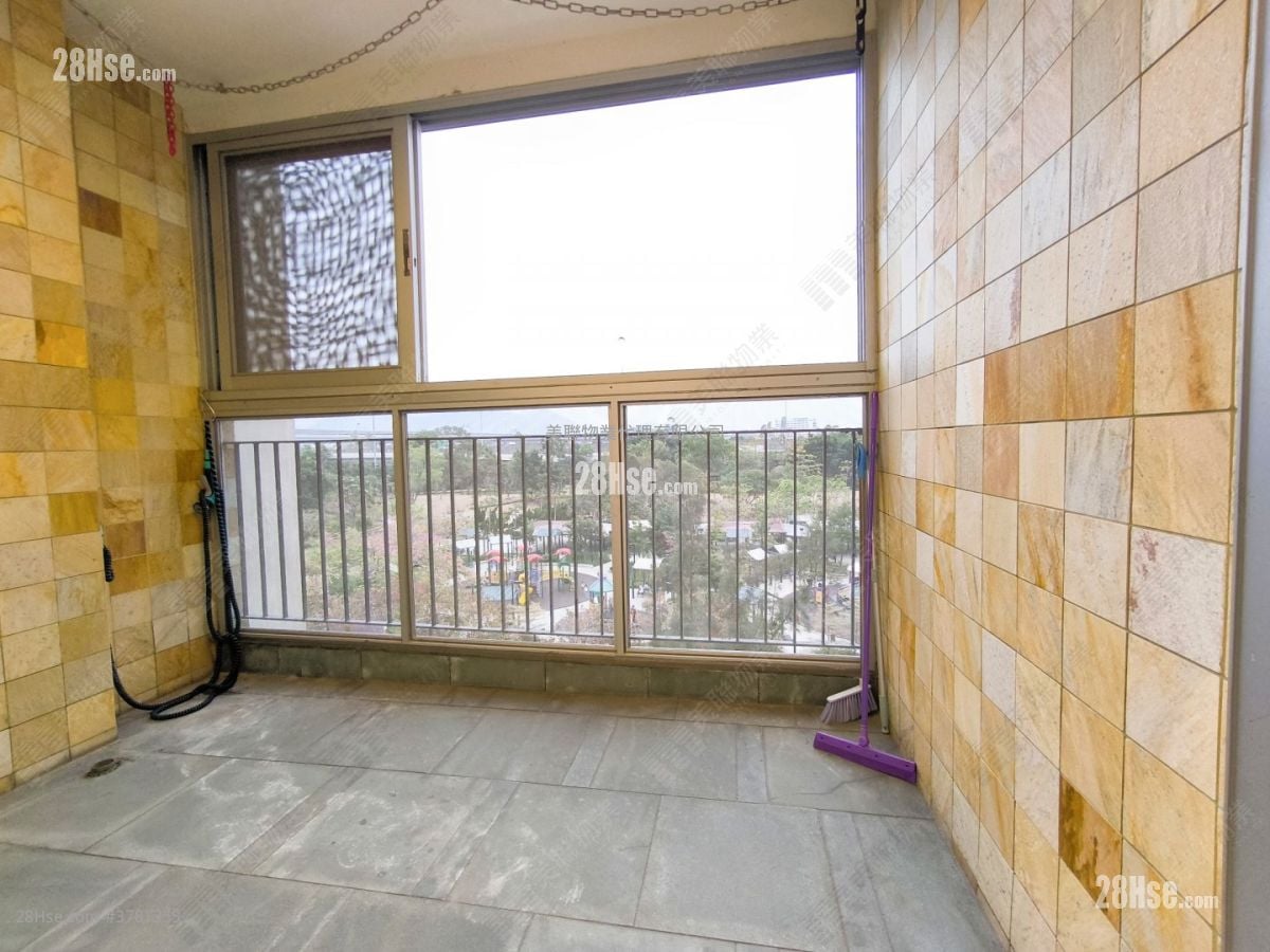 美孚新邨 售盘 4 房 , 2 浴室 1,327 平方尺