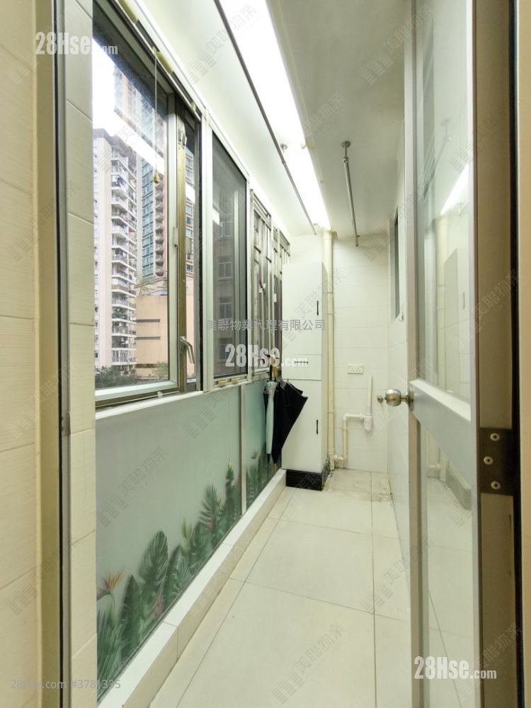 美孚新邨 售盘 4 房 , 2 浴室 1,327 平方尺