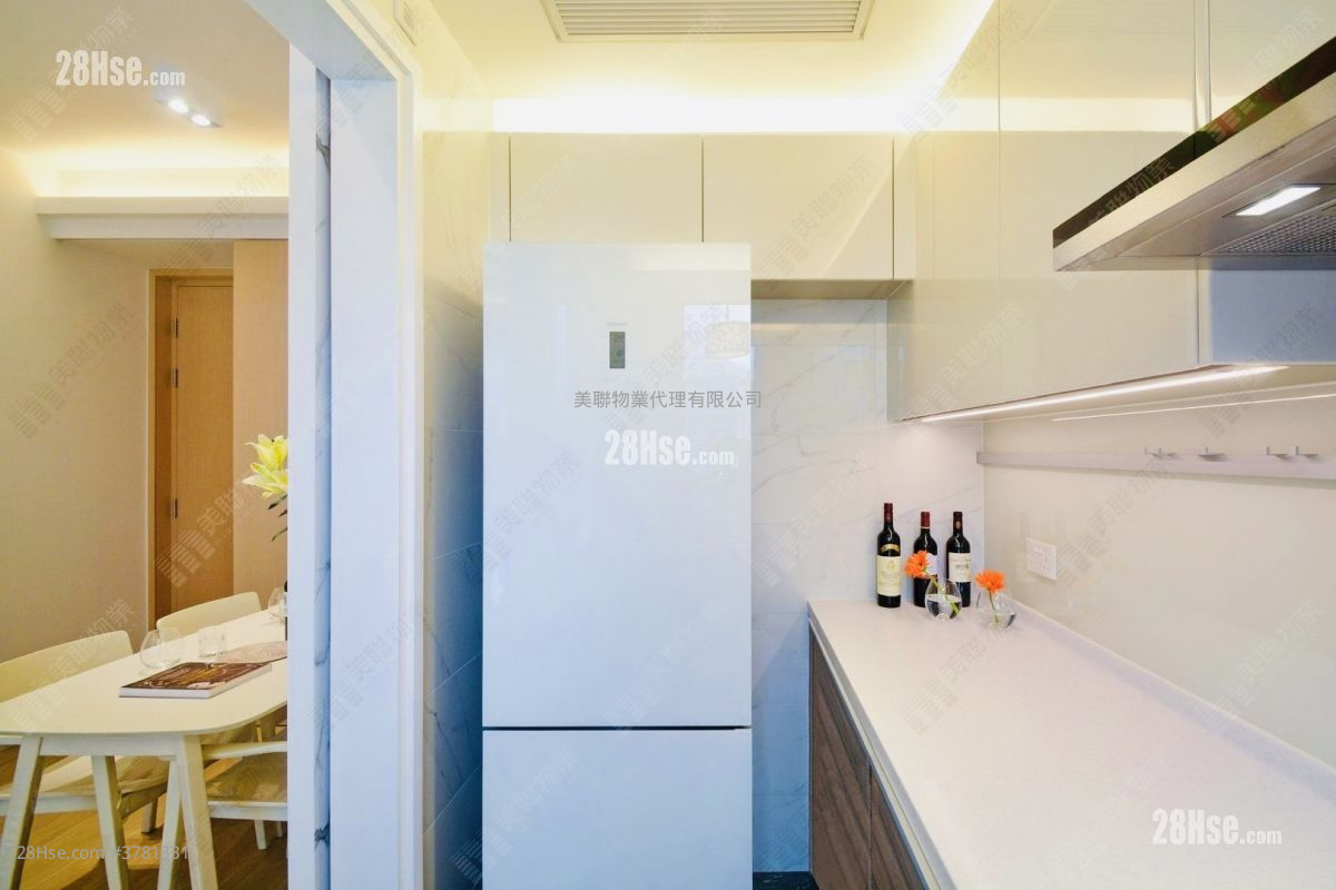 The Papillons Sell 2 Bedrooms 524 ft²