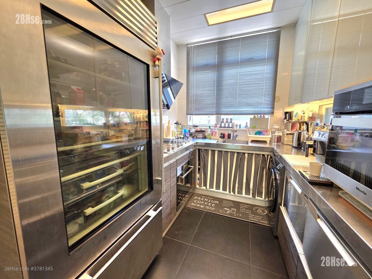 Coastal Skyline Sell 3 Bedrooms , 2 Bathrooms 1,717 ft²