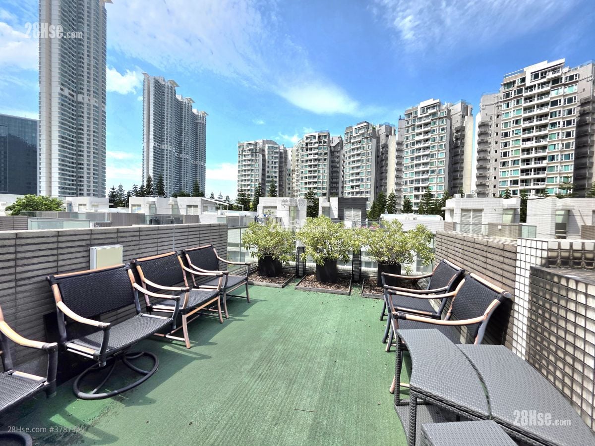 Coastal Skyline Sell 3 Bedrooms , 2 Bathrooms 1,717 ft²