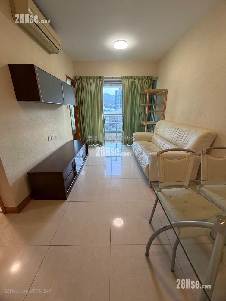 Coastal Skyline Rental 446 ft²