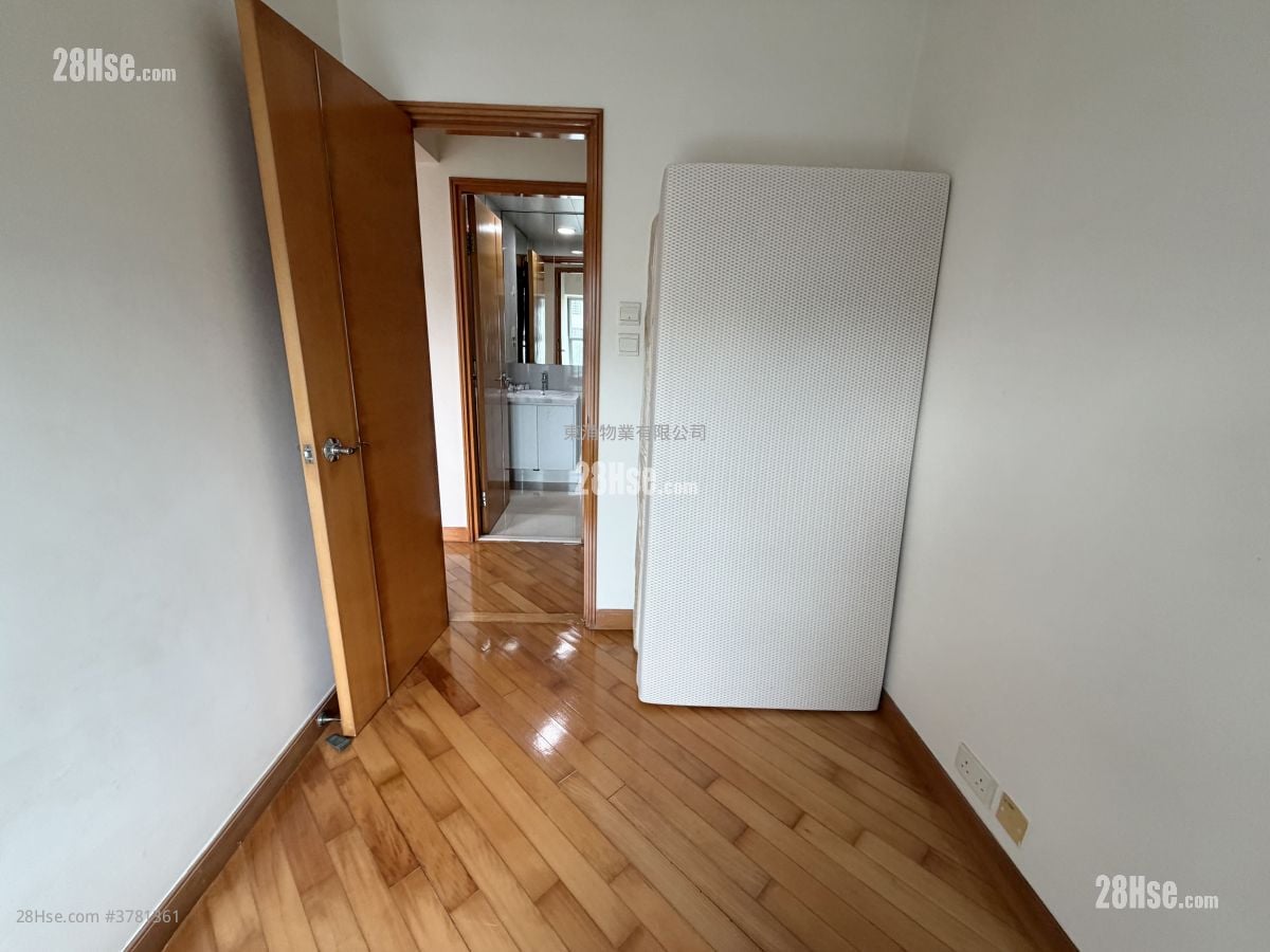 蓝天海岸 售盘 2 房 , 1 浴室 638 平方尺