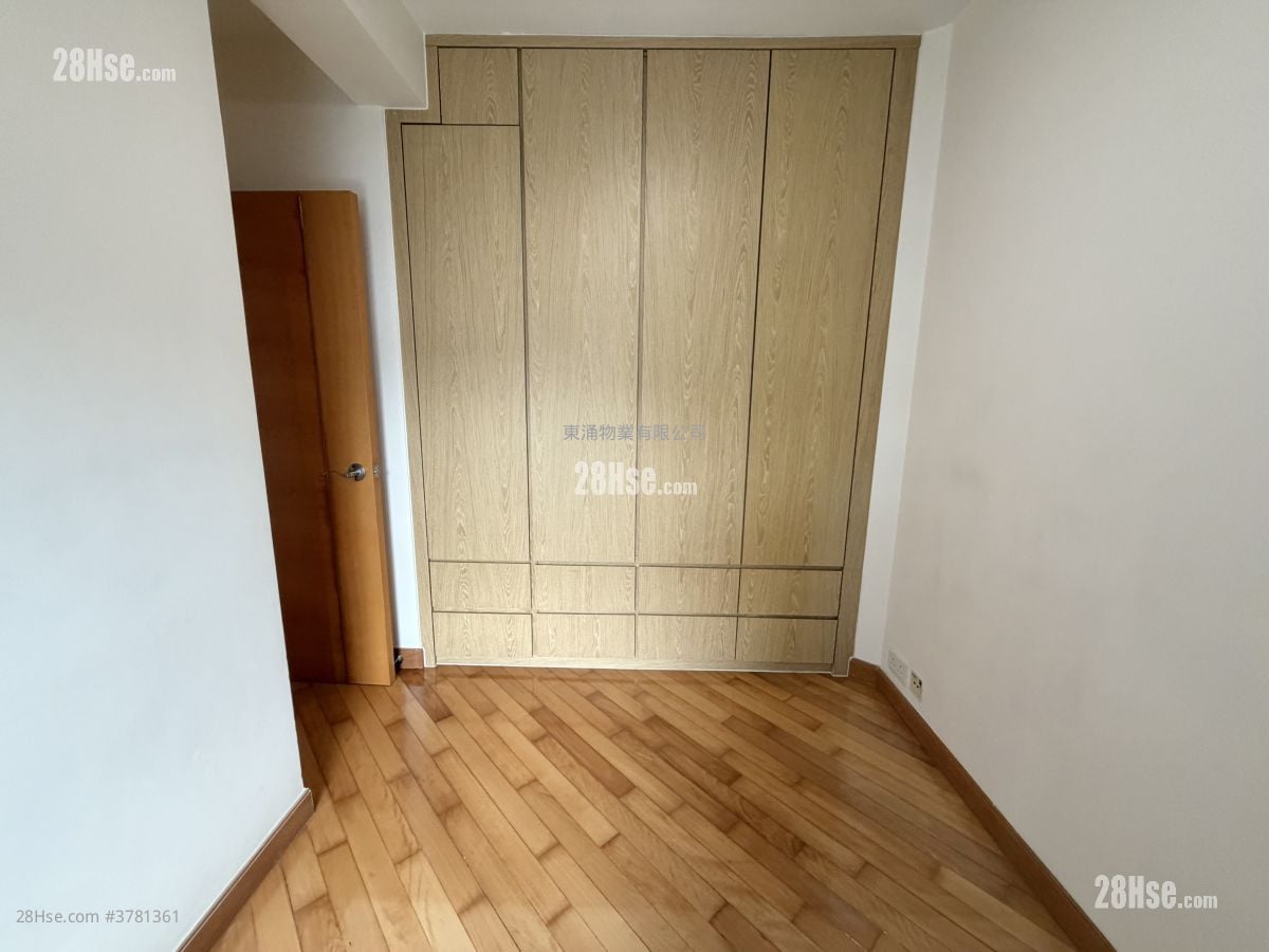 蓝天海岸 售盘 2 房 , 1 浴室 638 平方尺