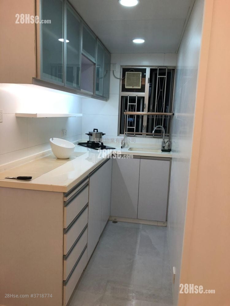 福怡大厦 租盘 2 房 , 1 浴室 342 平方尺