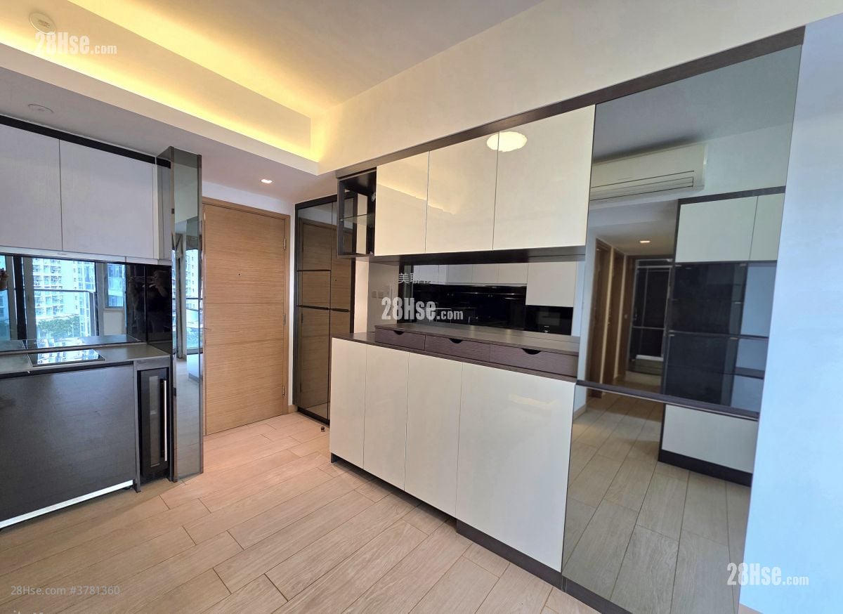 Century Link Rental 2 Bedrooms , 1 Bathroom 484 ft²