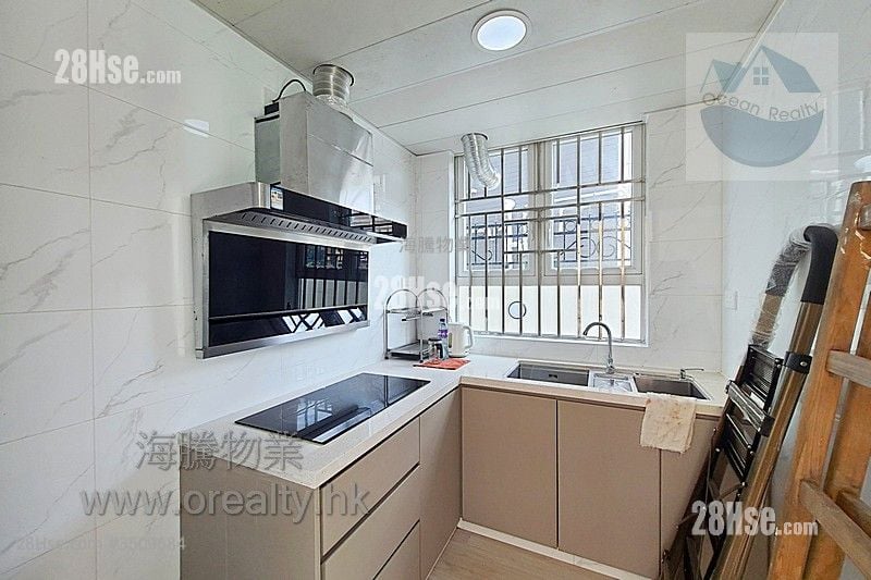 Village Sell 3 Bedrooms , 1 Bathroom 700 ft²