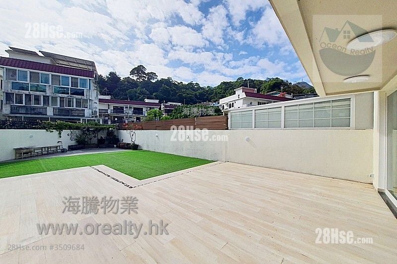 Village Sell 3 Bedrooms , 1 Bathroom 700 ft²