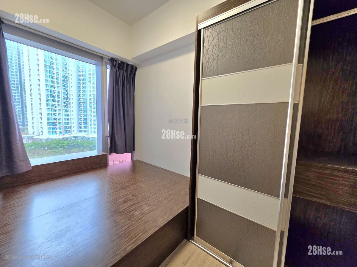 Century Link Rental 2 Bedrooms , 1 Bathroom 484 ft²