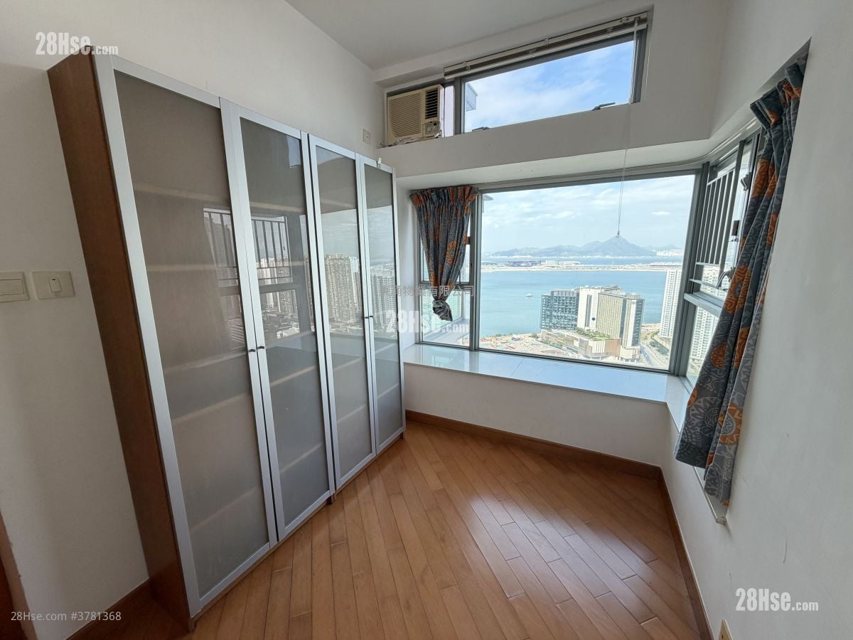 蓝天海岸 售盘 3 房 , 2 浴室 874 平方尺