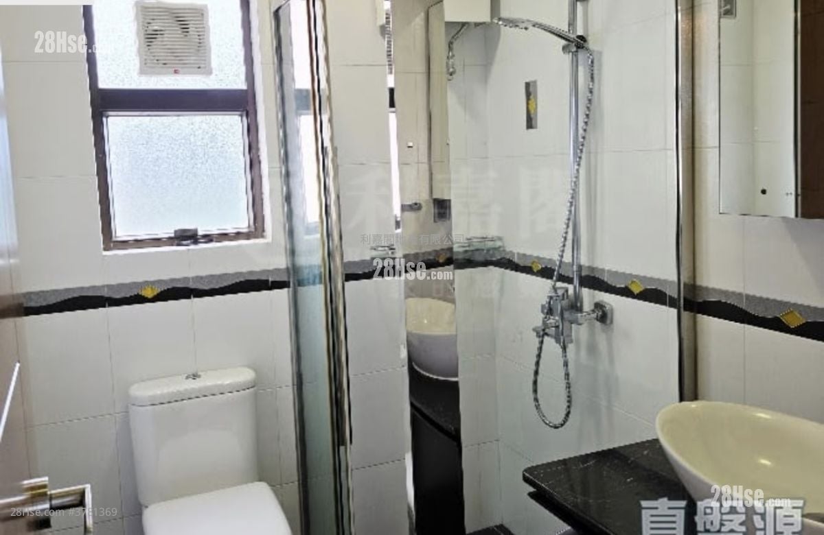 云景台 售盘 3 房 1,065 平方尺