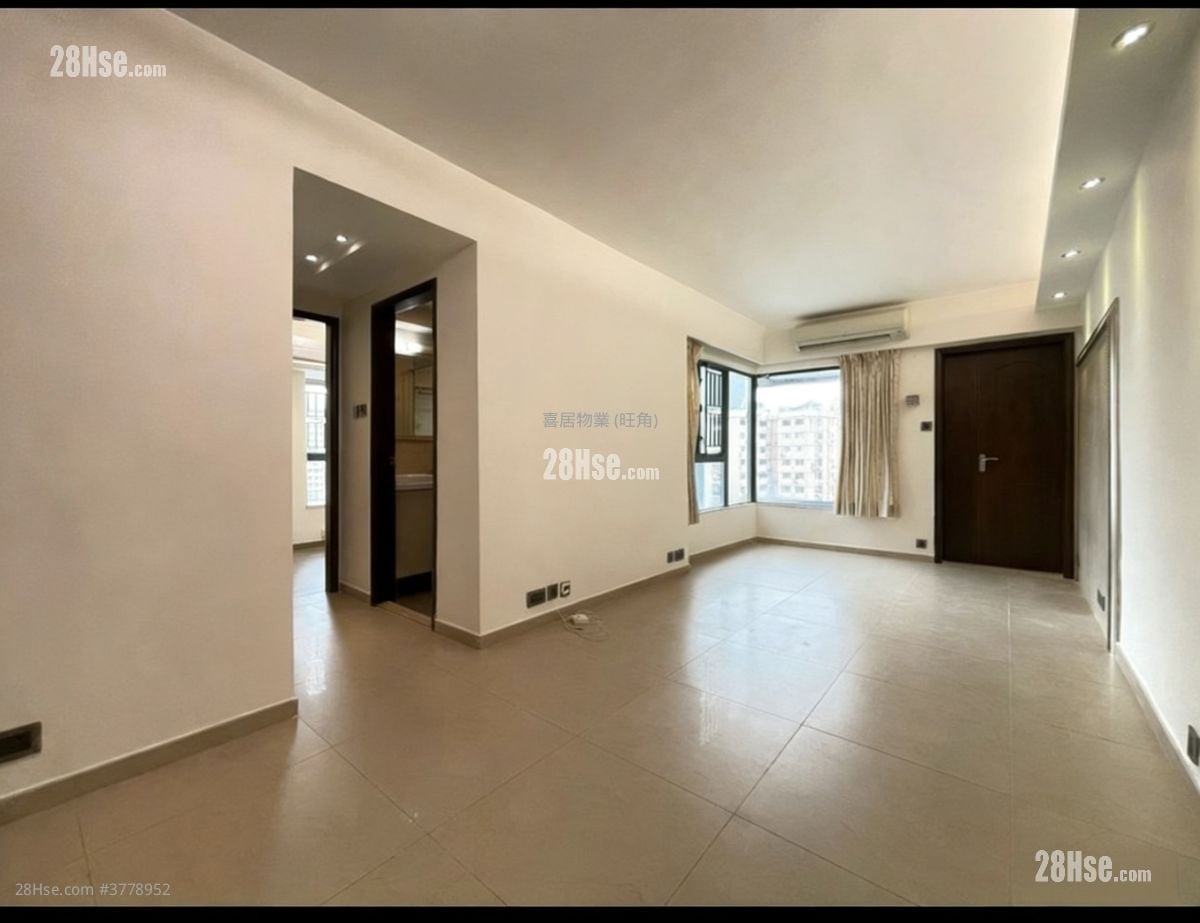 Triumph Terrace Sell 2 Bedrooms , 1 Bathroom 482 ft²