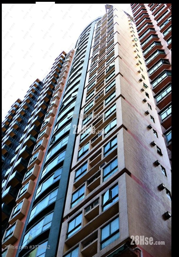 Triumph Terrace Sell 2 Bedrooms , 1 Bathroom 482 ft²