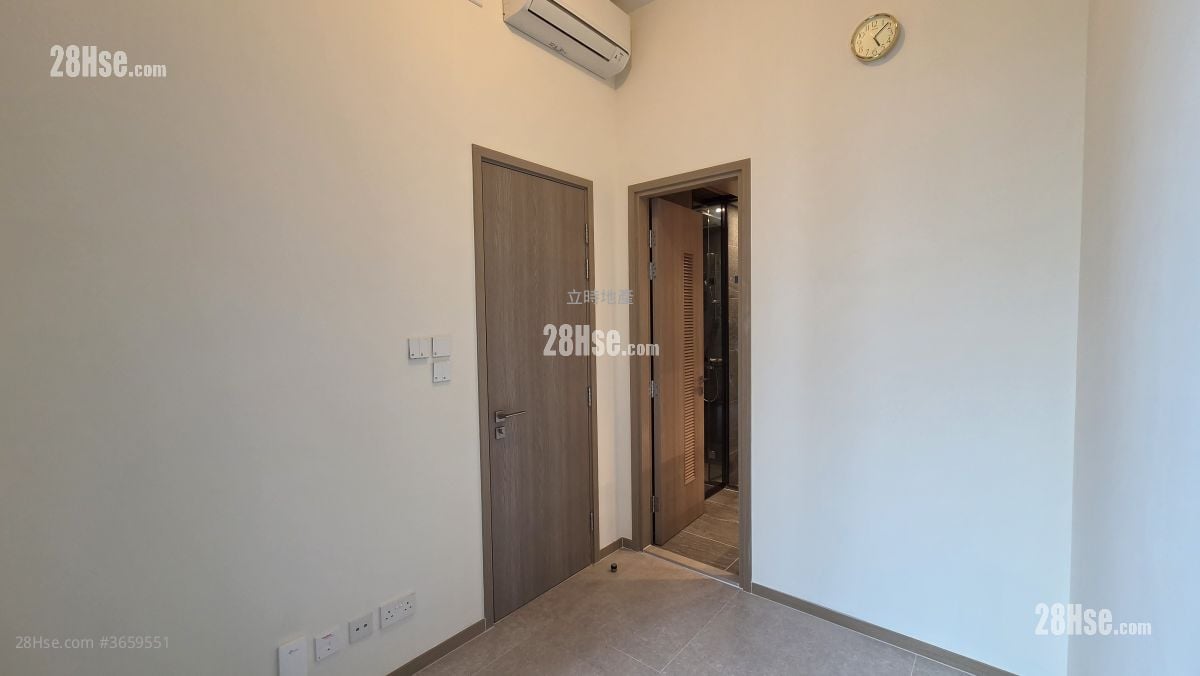 Kennedy 38 租盘 1 房 , 1 浴室 292 平方尺